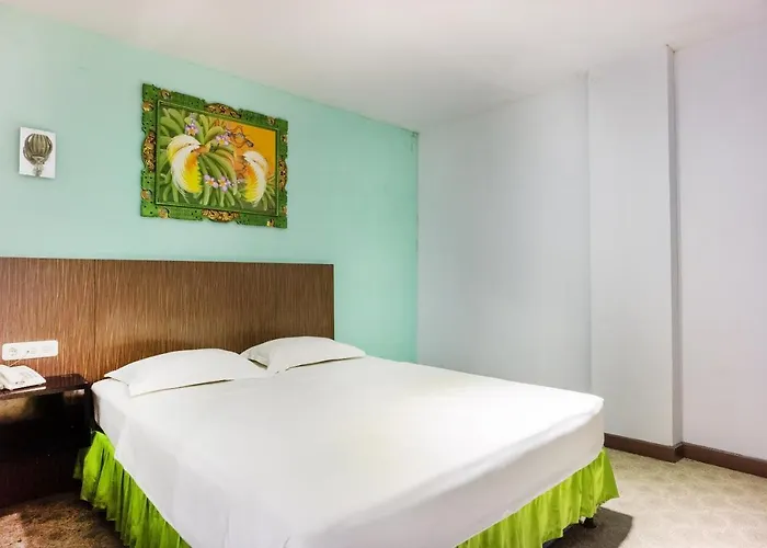 Ocean View Hotel Makassar Redpartner