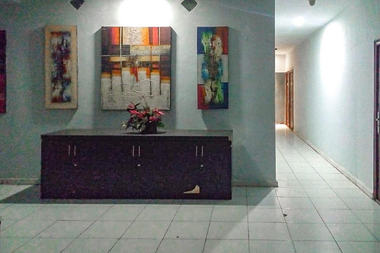 Ocean View Redpartner Hotel Makassar