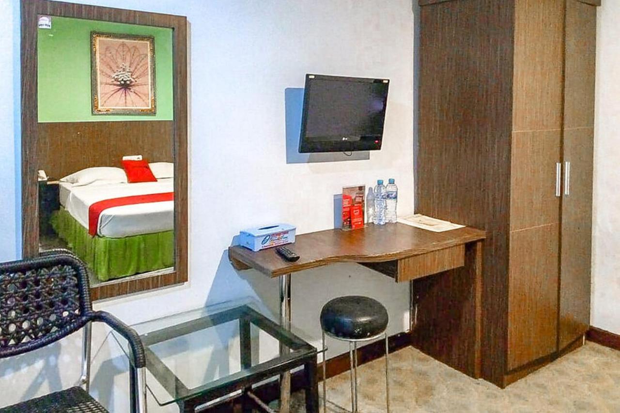 Ocean View Redpartner Hotel Makassar